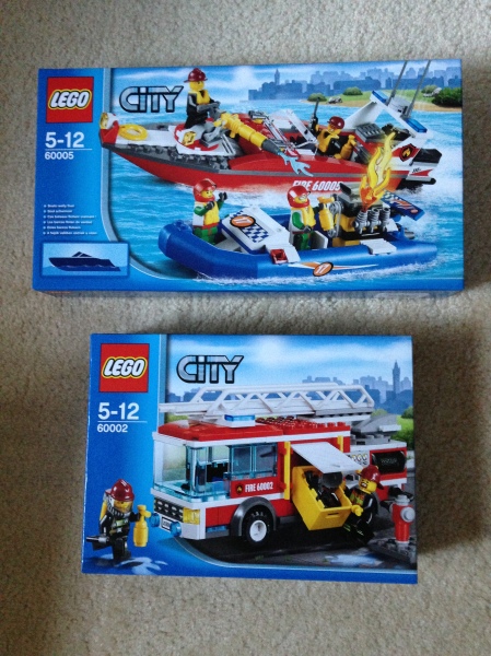 Lego City 60005 Fire Boat + 60002 Fire Truck